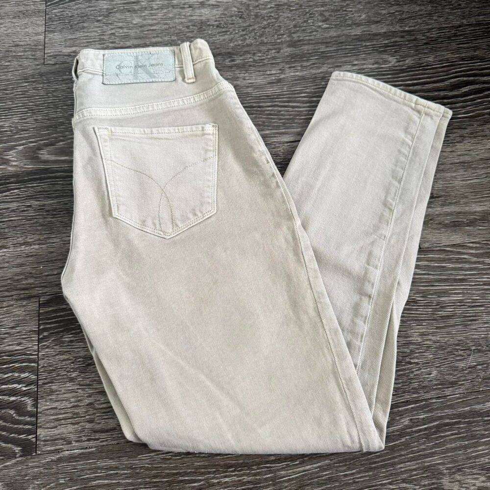 Vintage Calvin Klein beige/ khaki boyfriend jeans